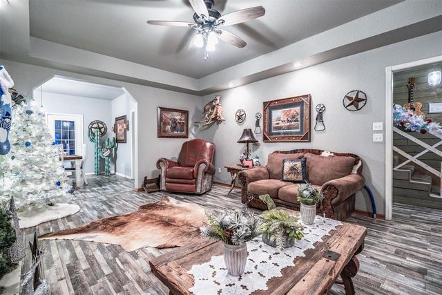 13532 Lacresta Drive, Piedmont, OK 73078