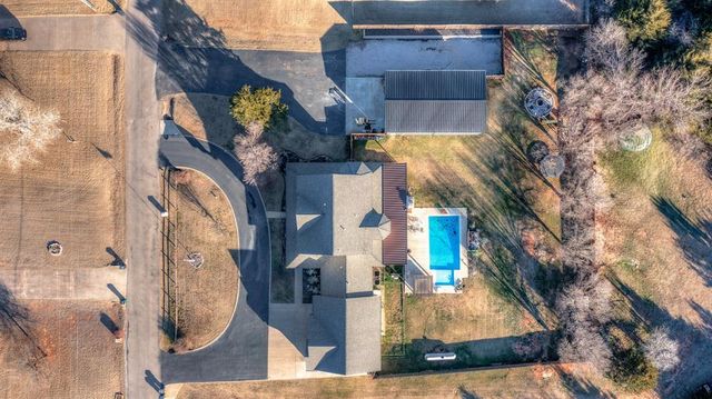 13532 Lacresta Drive, Piedmont, OK 73078