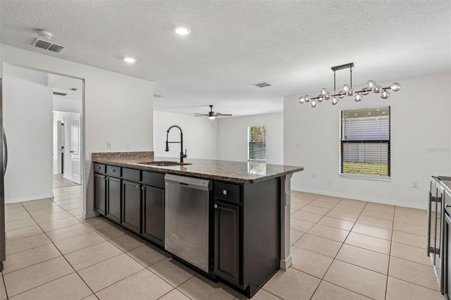 1009 CULBREATH GREEN COURT, Ruskin, FL 33570