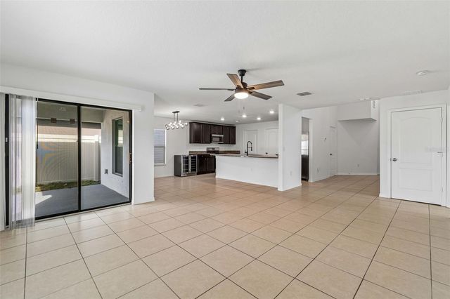 1009 CULBREATH GREEN COURT, Ruskin, FL 33570