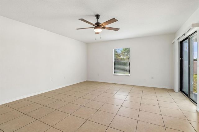 1009 CULBREATH GREEN COURT, Ruskin, FL 33570