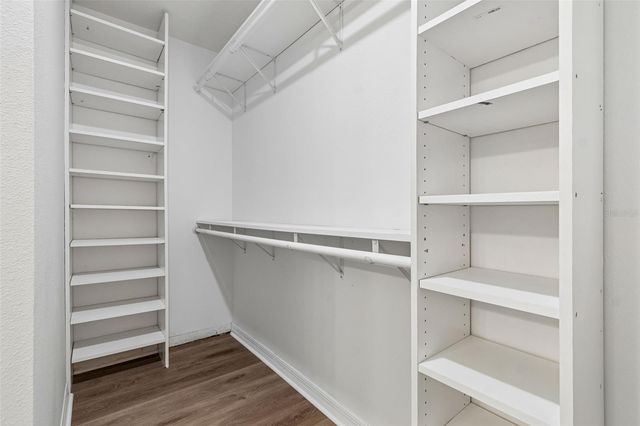 1009 CULBREATH GREEN COURT, Ruskin, FL 33570