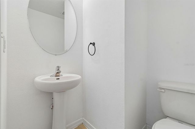 1009 CULBREATH GREEN COURT, Ruskin, FL 33570