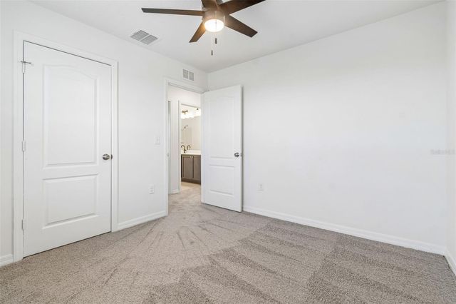 1009 CULBREATH GREEN COURT, Ruskin, FL 33570