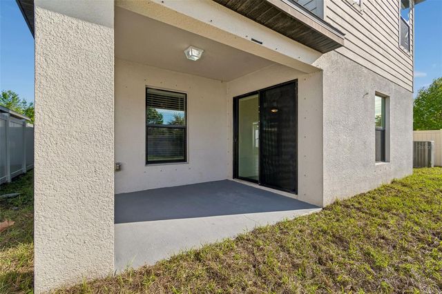 1009 CULBREATH GREEN COURT, Ruskin, FL 33570