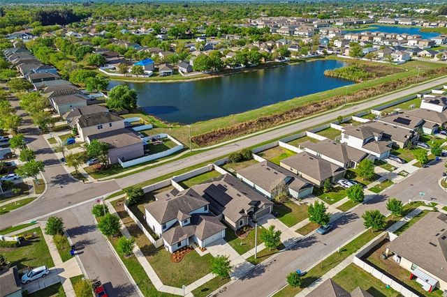 1009 CULBREATH GREEN COURT, Ruskin, FL 33570