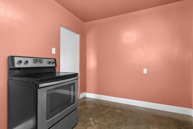 1259 1261 Magnolia Avenue, Redding, CA 96001