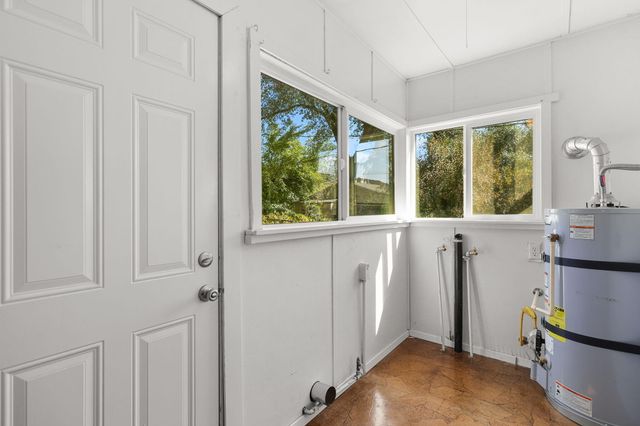 1259 1261 Magnolia Avenue, Redding, CA 96001