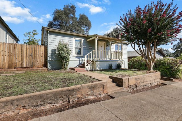 1259 1261 Magnolia Avenue, Redding, CA 96001