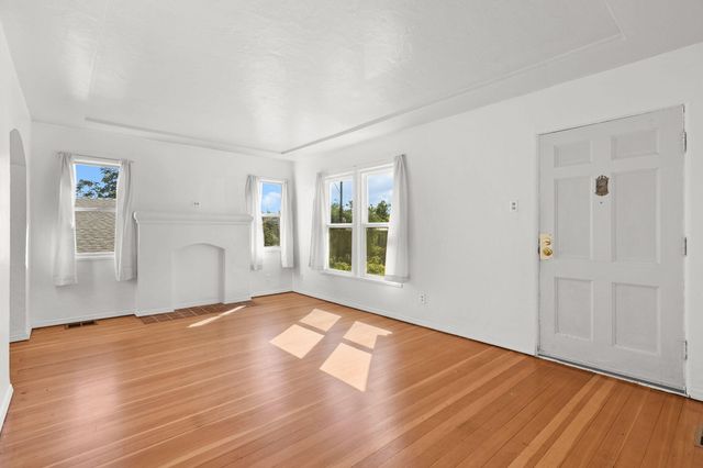 1259 1261 Magnolia Avenue, Redding, CA 96001