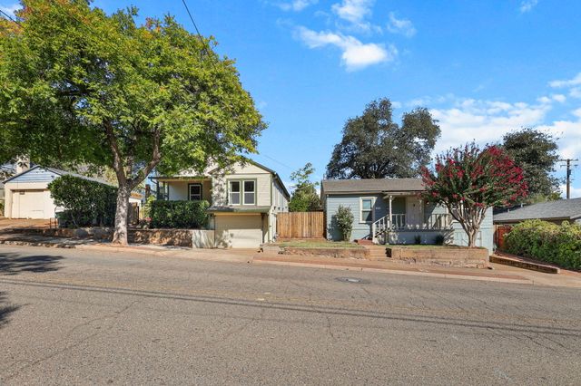 1259 1261 Magnolia Avenue, Redding, CA 96001