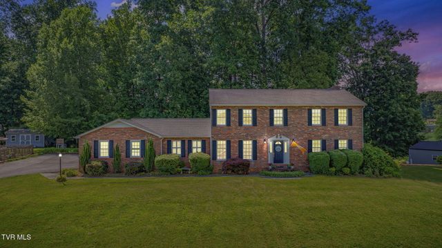 5116 Waterford Drive, Kingsport, TN 37664