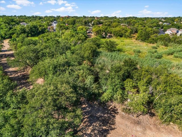 2920 Columbus Avenue, Fort Worth, TX 76106