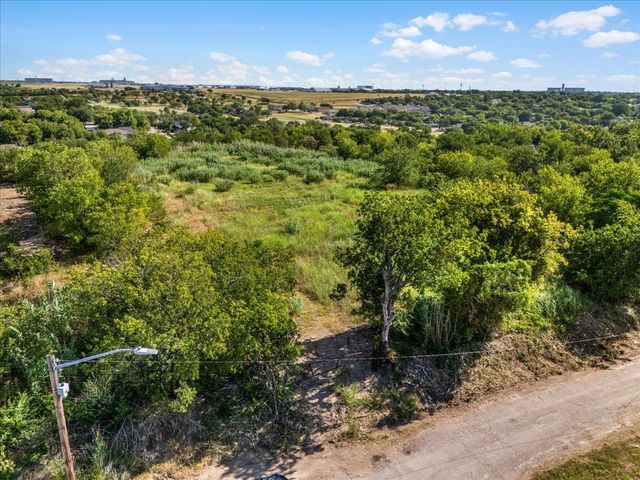 2920 Columbus Avenue, Fort Worth, TX 76106