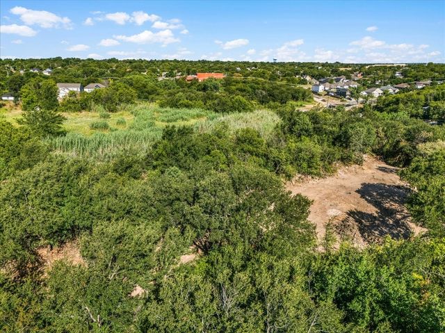 2920 Columbus Avenue, Fort Worth, TX 76106