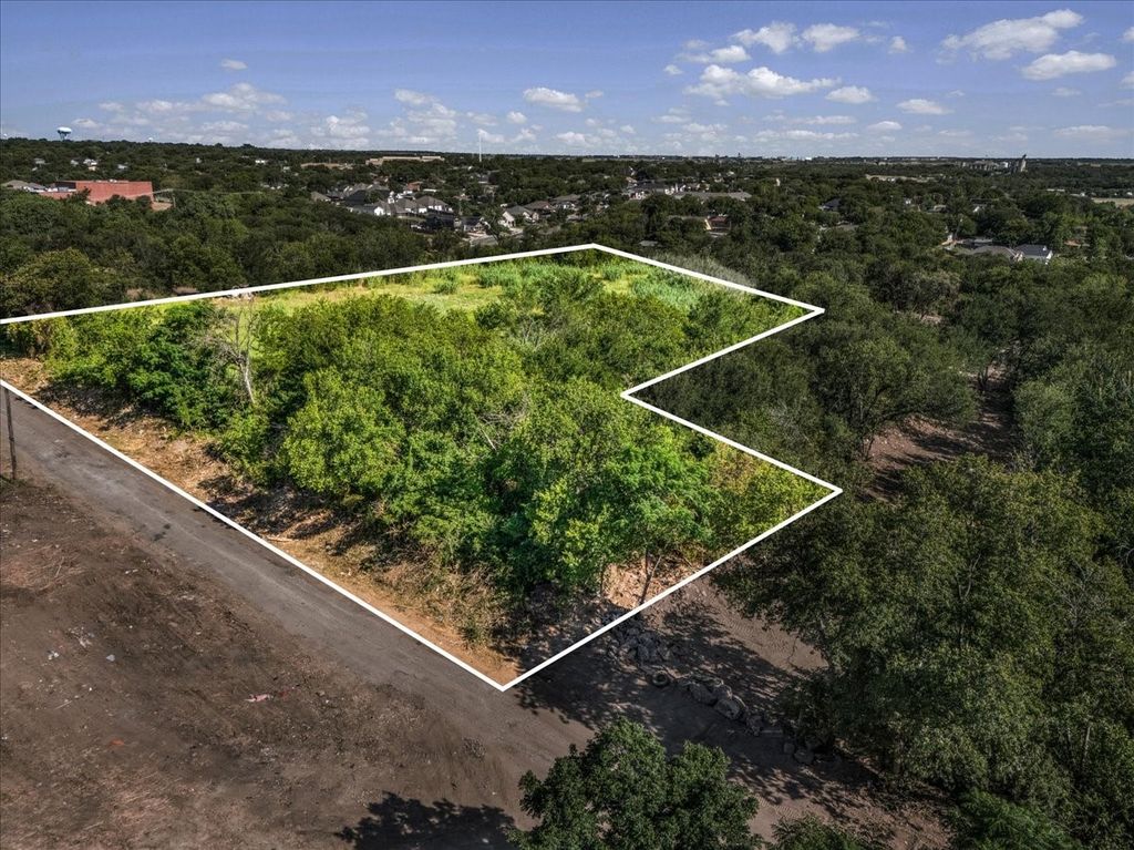 2920 Columbus Avenue, Fort Worth, TX 76106