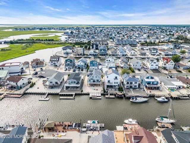 53 S Spinnaker Drive, Little Egg Harbor, NJ 08087