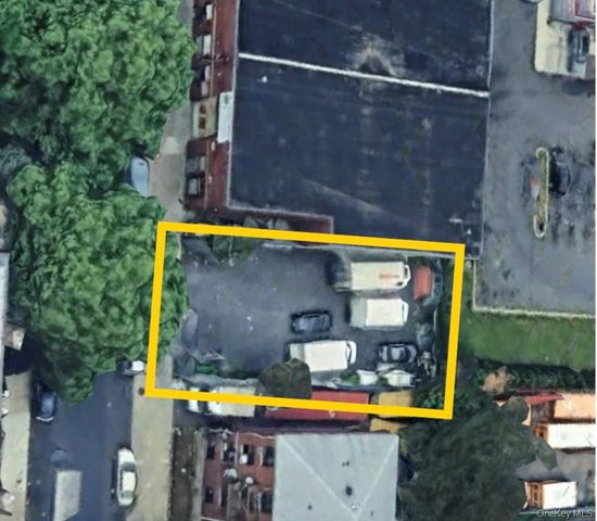529 E 82nd street 82nd, Brooklyn, NY 11236