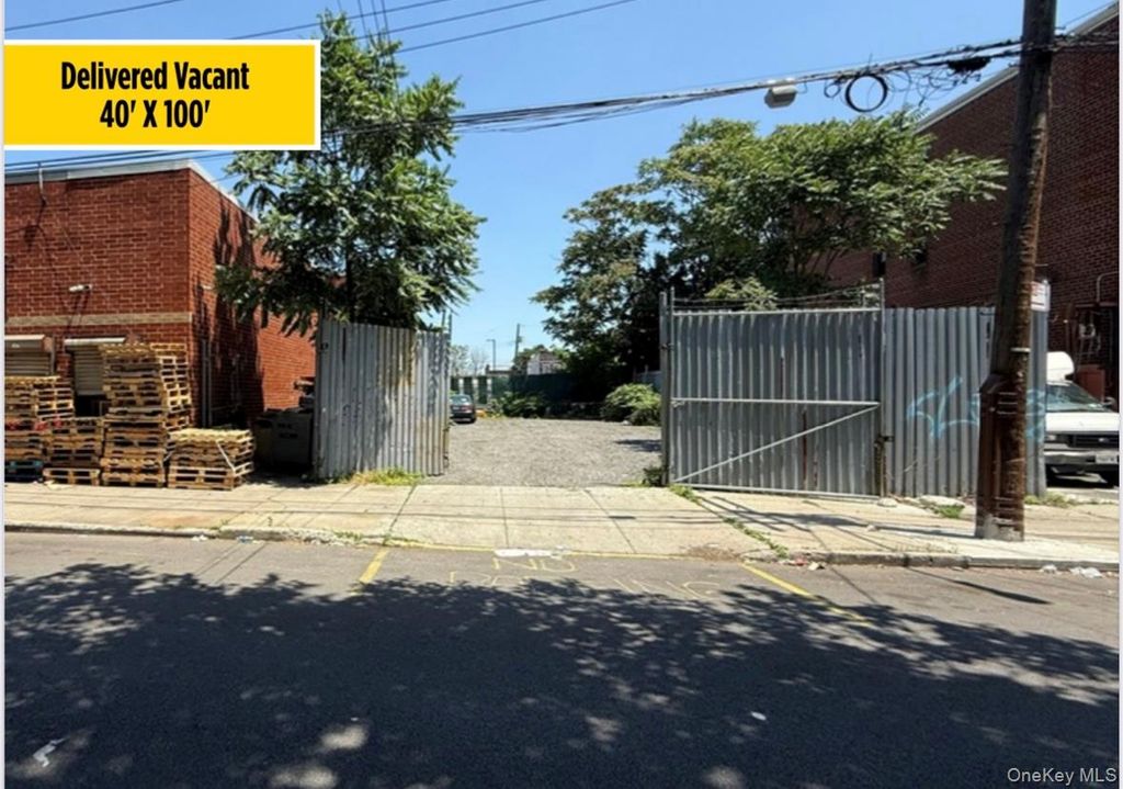 529 E 82nd street 82nd, Brooklyn, NY 11236