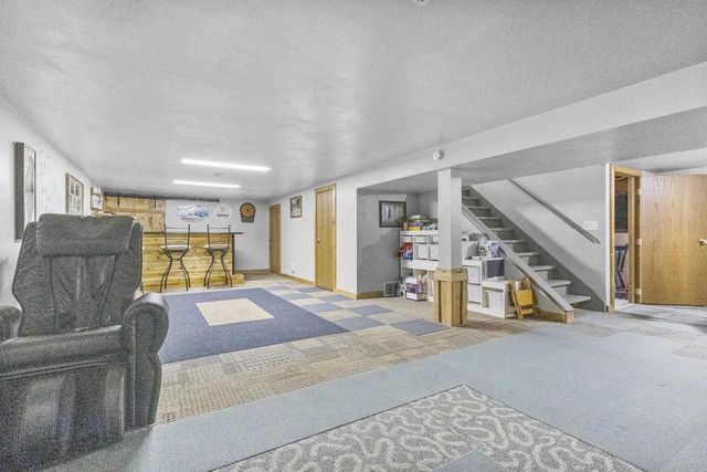 1731 OAKRIDGE COURT, Menasha, WI 54952