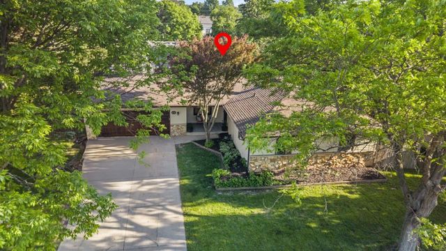 1731 OAKRIDGE COURT, Menasha, WI 54952