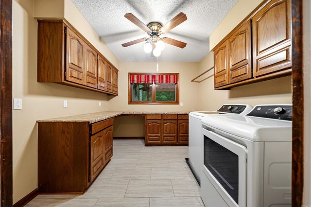 75 Hartura Way, Hot Springs Village, AR 71909