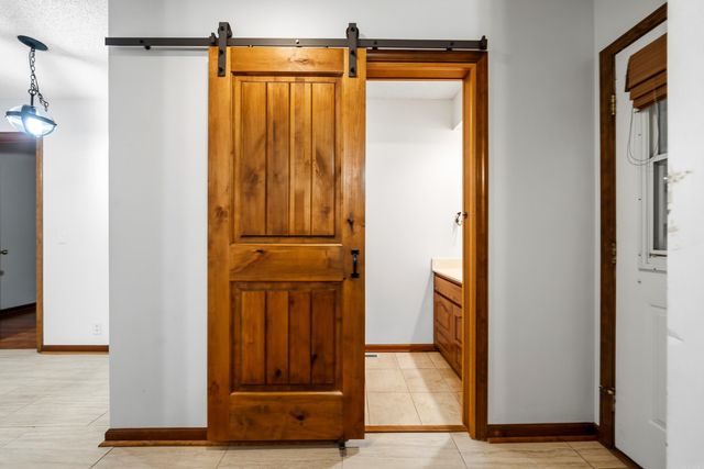 75 Hartura Way, Hot Springs Village, AR 71909