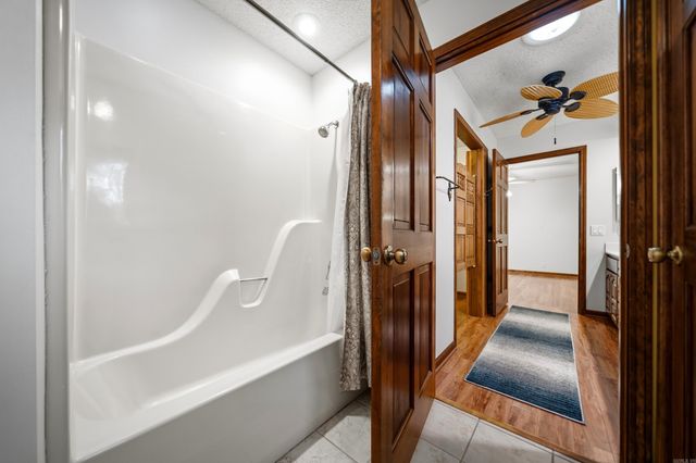 75 Hartura Way, Hot Springs Village, AR 71909