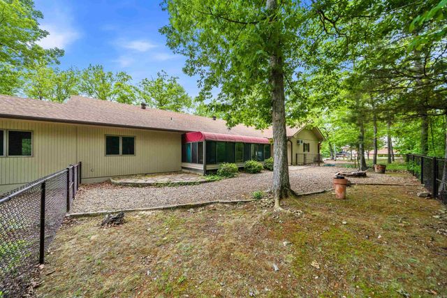 75 Hartura Way, Hot Springs Village, AR 71909