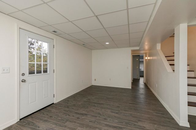 2725 Maple Street, Hollister, MO 65672