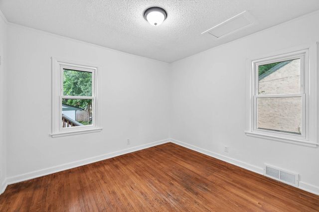 1732 Maryland Avenue E, Saint Paul, MN 55106