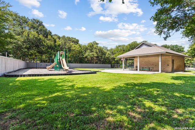 2538 Somerall, San Antonio, TX 78248