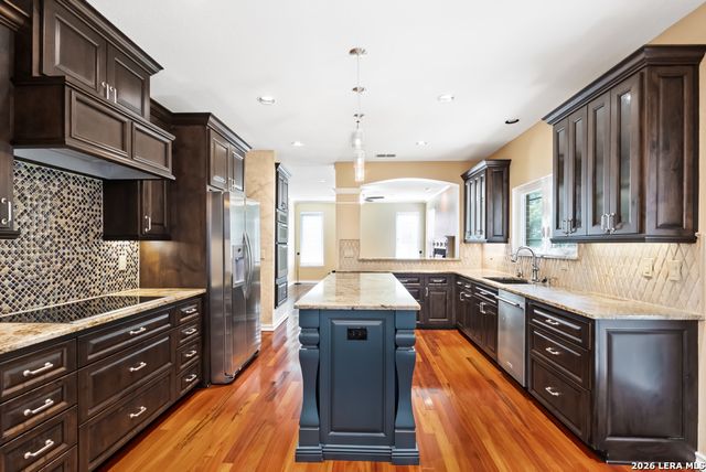 2538 Somerall, San Antonio, TX 78248