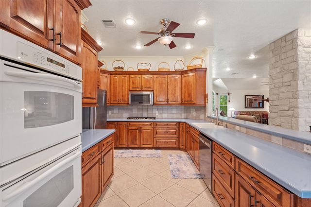 32770 Willow Bend Lane, Waller, TX 77484