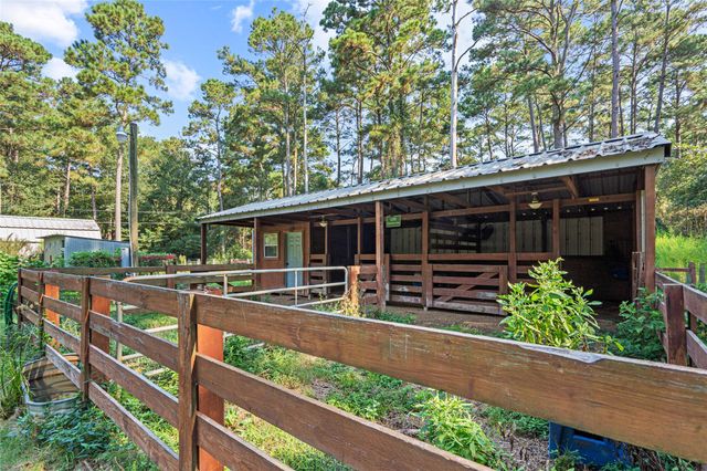 32770 Willow Bend Lane, Waller, TX 77484