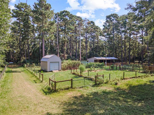 32770 Willow Bend Lane, Waller, TX 77484