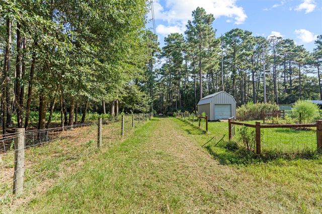 32770 Willow Bend Lane, Waller, TX 77484