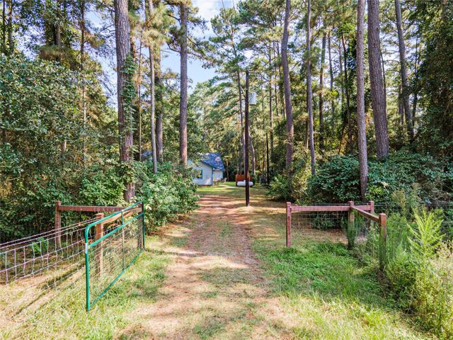 32770 Willow Bend Lane, Waller, TX 77484