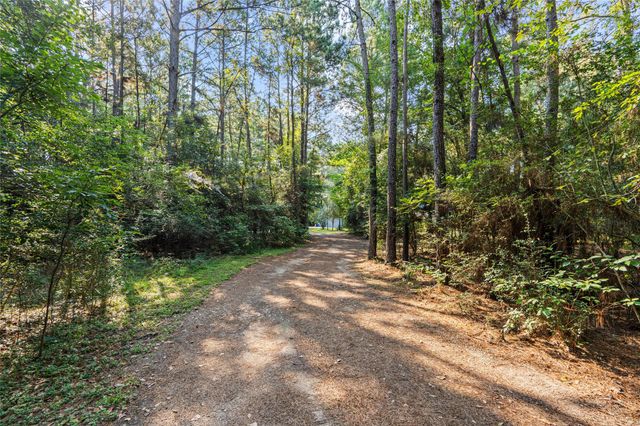 32770 Willow Bend Lane, Waller, TX 77484