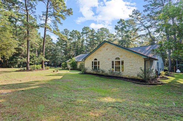 32770 Willow Bend Lane, Waller, TX 77484