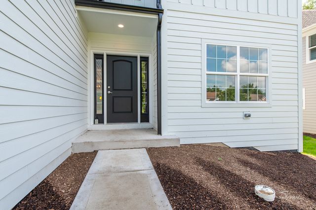 25W275 Doris Avenue, Carol Stream, IL 60188