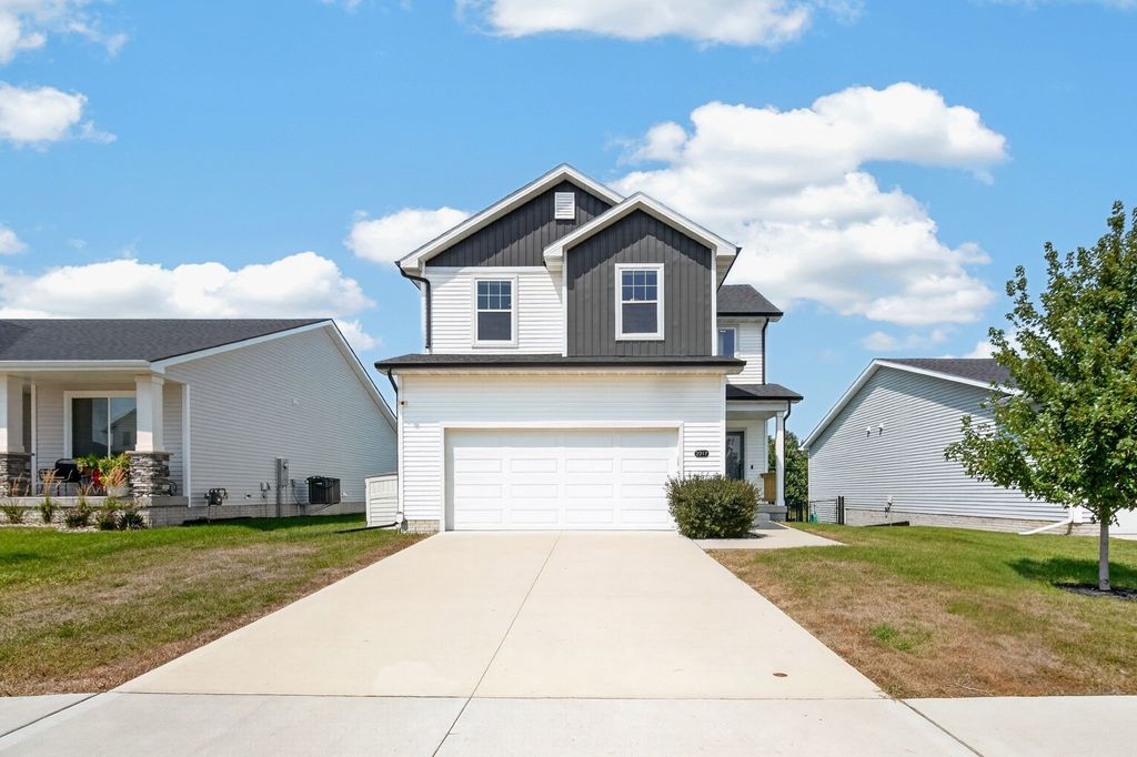2217 Waller Avenue, Norwalk, IA 50211