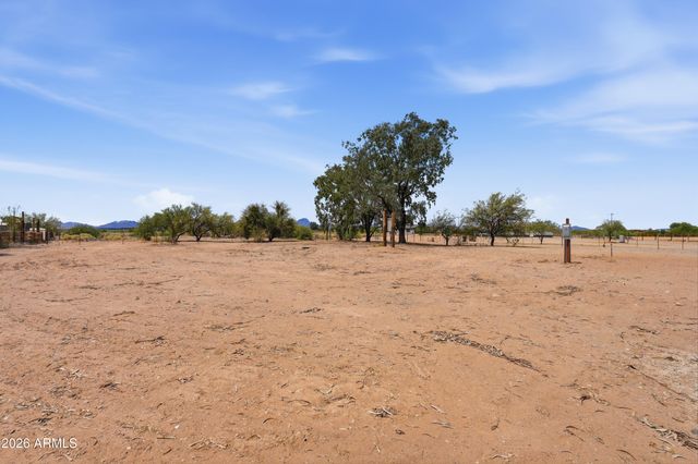 33755 W Rainbow Trail, Arlington, AZ 85322