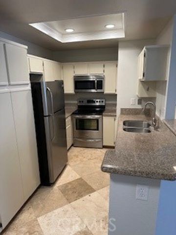 49 Via Honrado, Rancho Santa Margarita, CA 92688