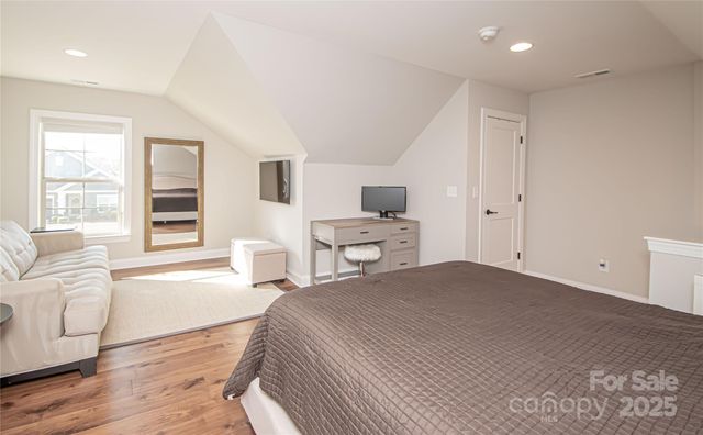 1022 Galloway Drive, Matthews, NC 28104