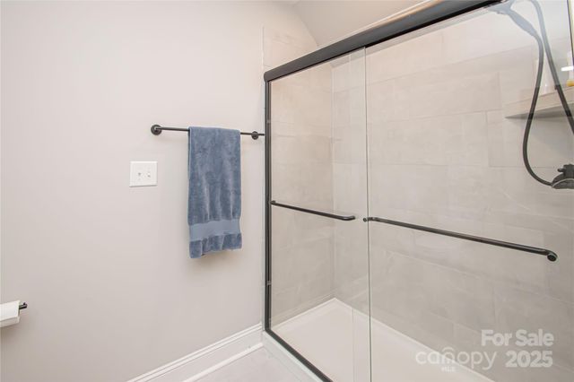 1022 Galloway Drive, Matthews, NC 28104