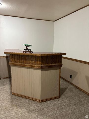 5346 S QUEENSWOOD DR, Taylorsville, UT 84129