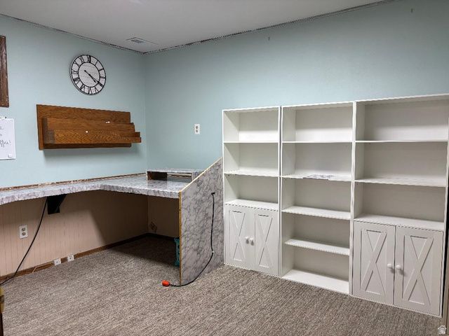 5346 S QUEENSWOOD DR, Taylorsville, UT 84129