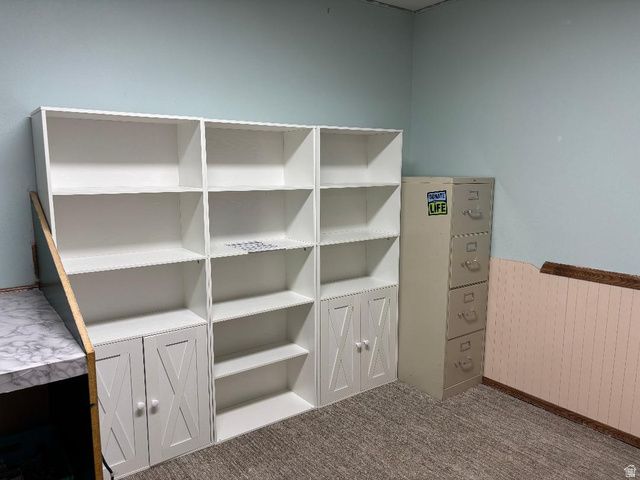 5346 S QUEENSWOOD DR, Taylorsville, UT 84129