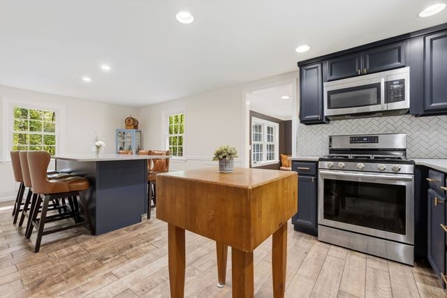 138 Killam Hill Rd, Boxford, MA 01921